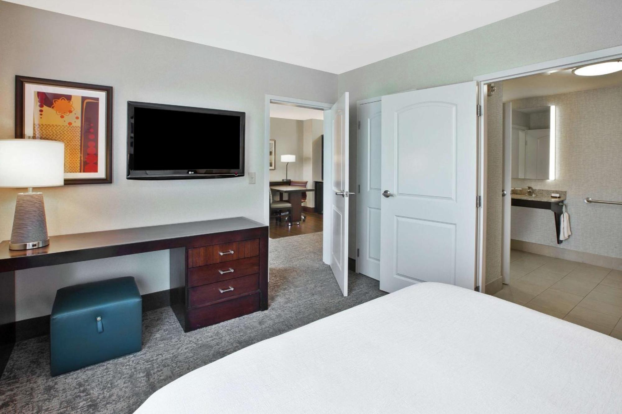 Embassy Suites Columbus - Airport Kültér fotó