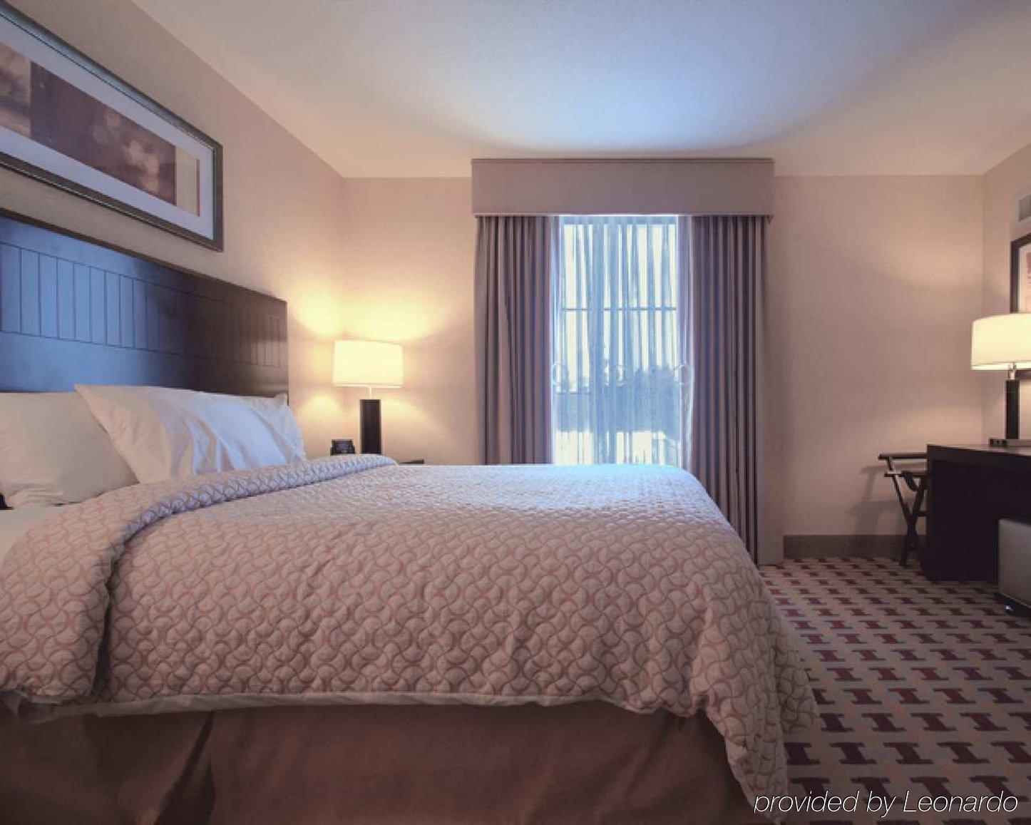 Embassy Suites Columbus - Airport Szoba fotó