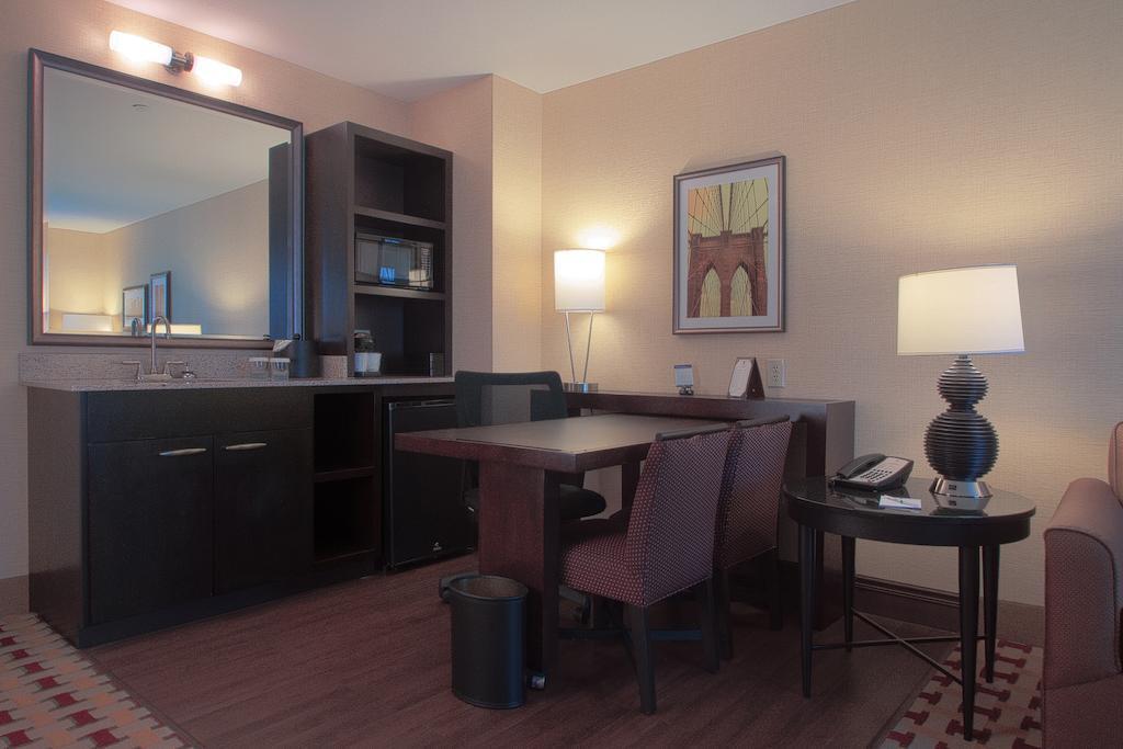 Embassy Suites Columbus - Airport Kültér fotó